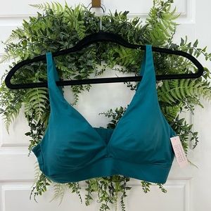 NWT Plunge Comfort Bralette